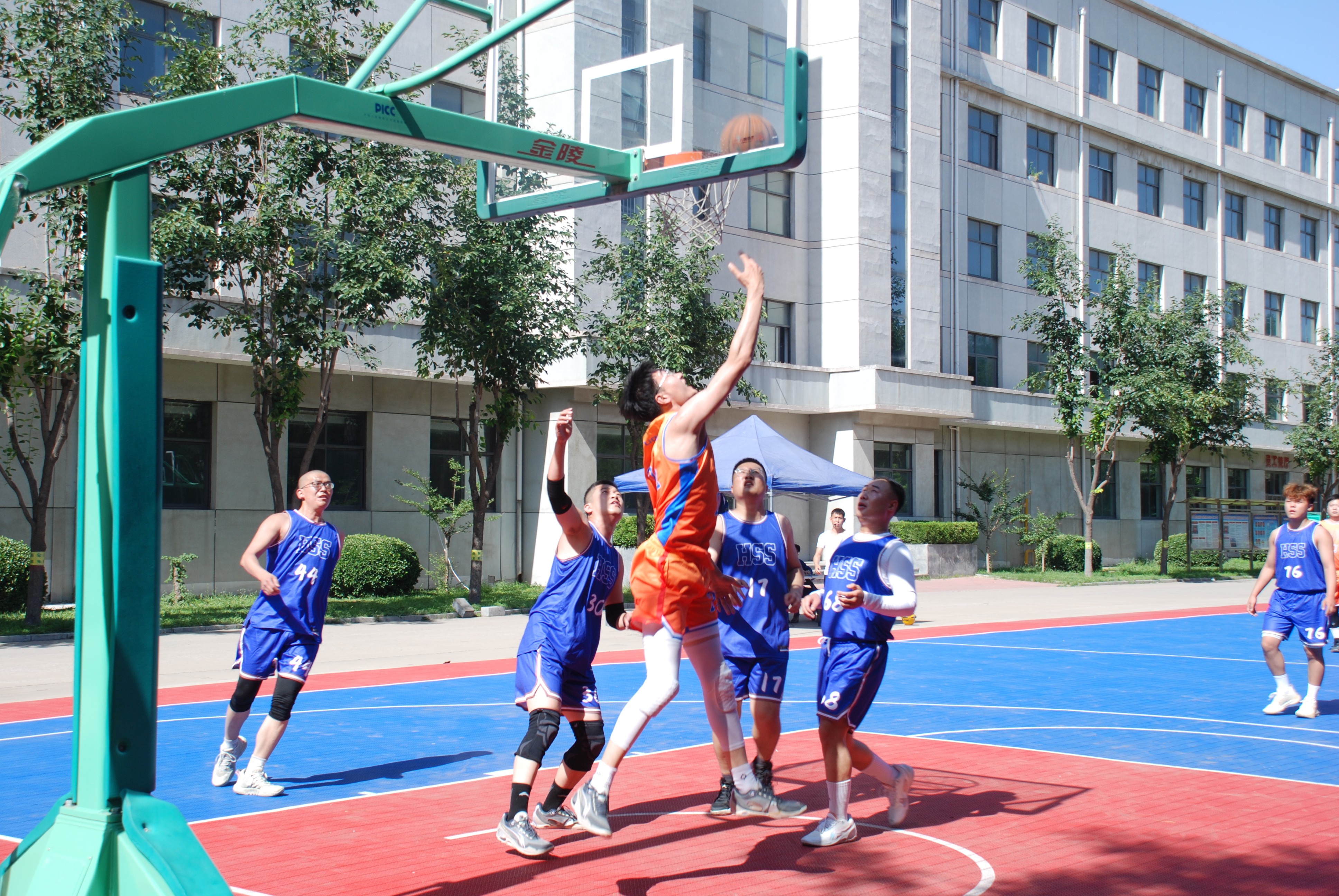 05 ����֮��590������ں�ұ��������Ƭ.JPG